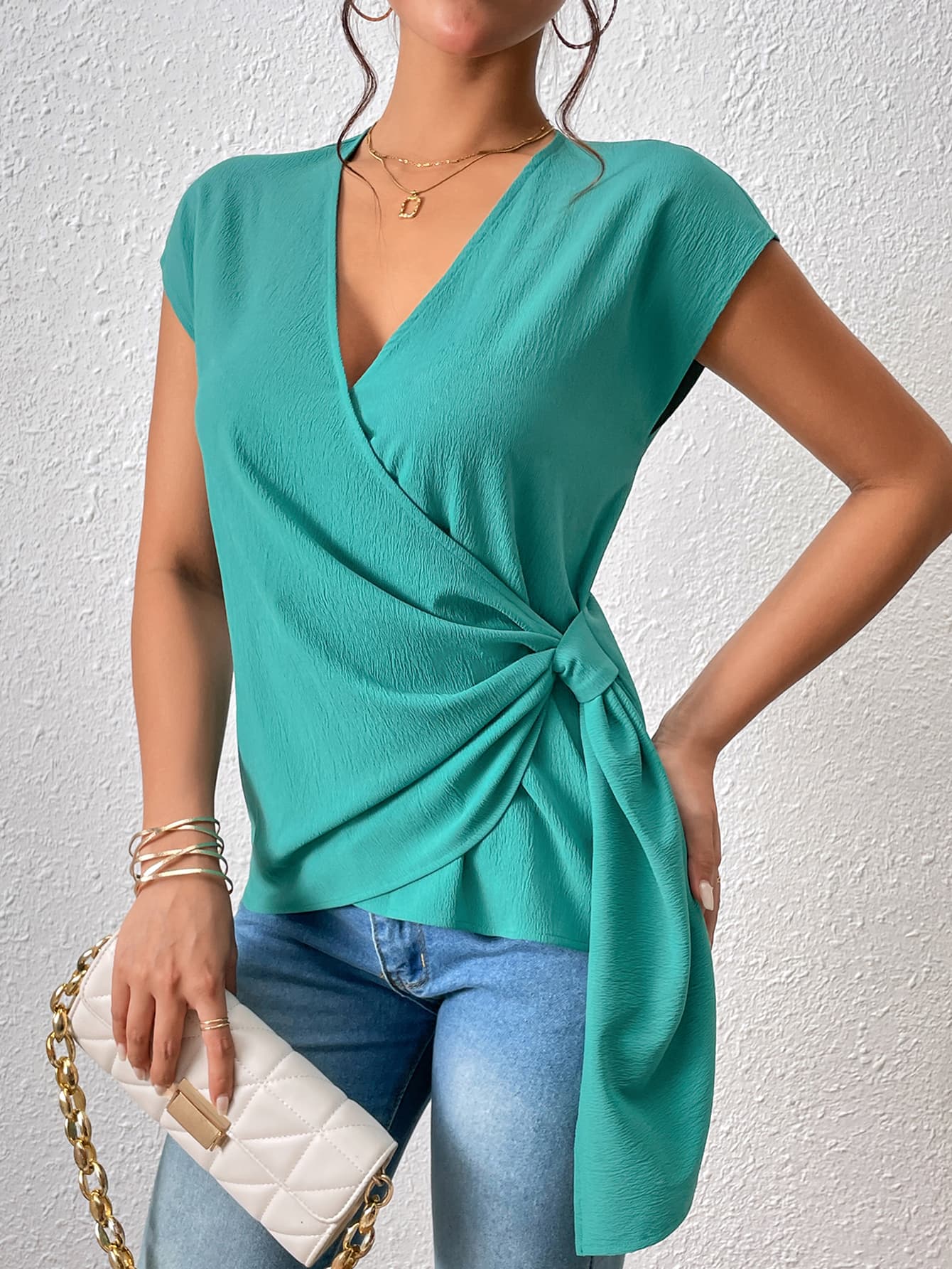 Women $25 + Under