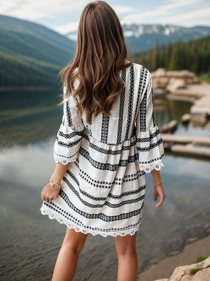 Lace Detail Printed Three-Quarter Sleeve Dress – product image 3