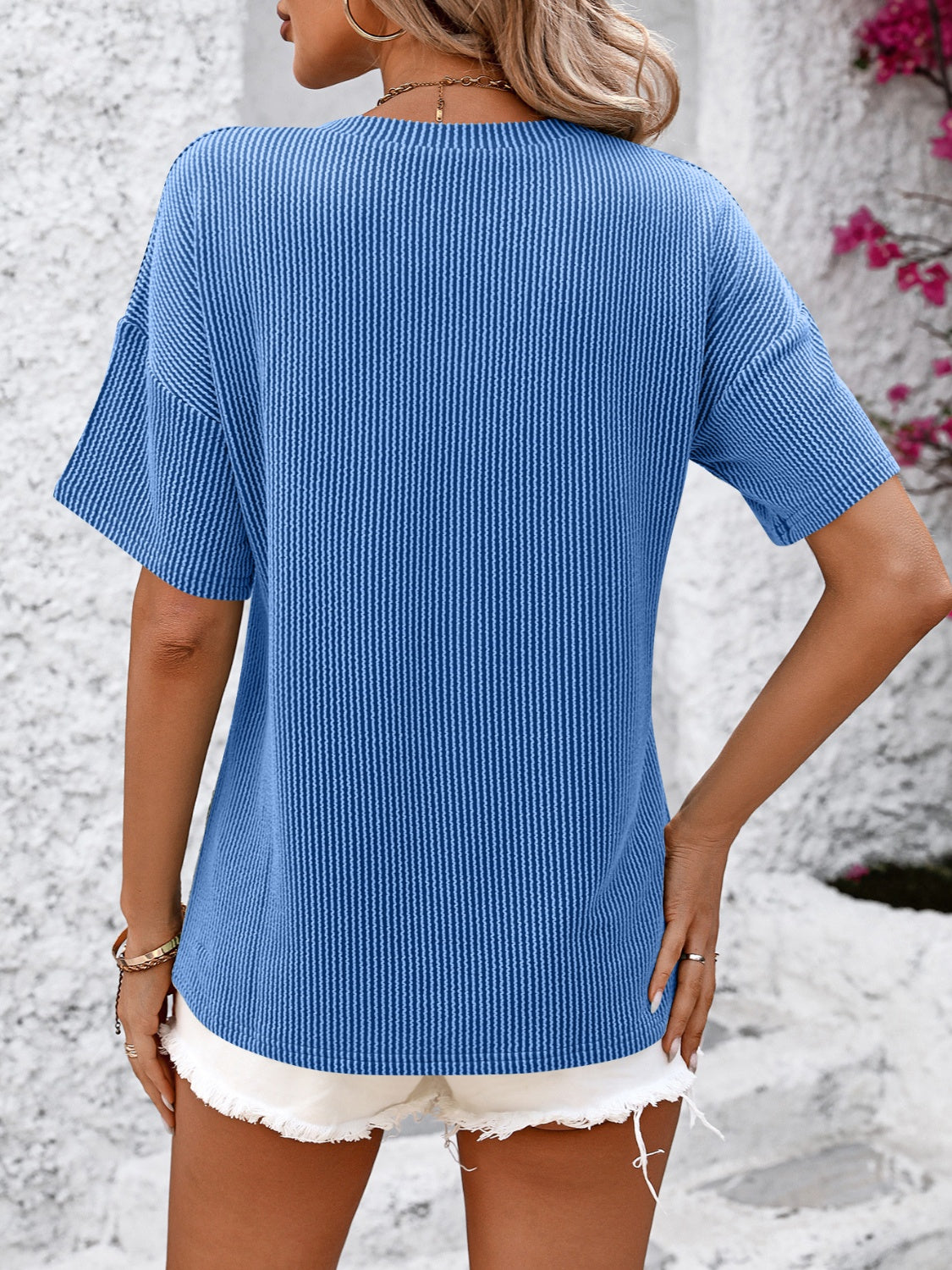 V-Neck Dropped Shoulder T-Shirt – product image 2