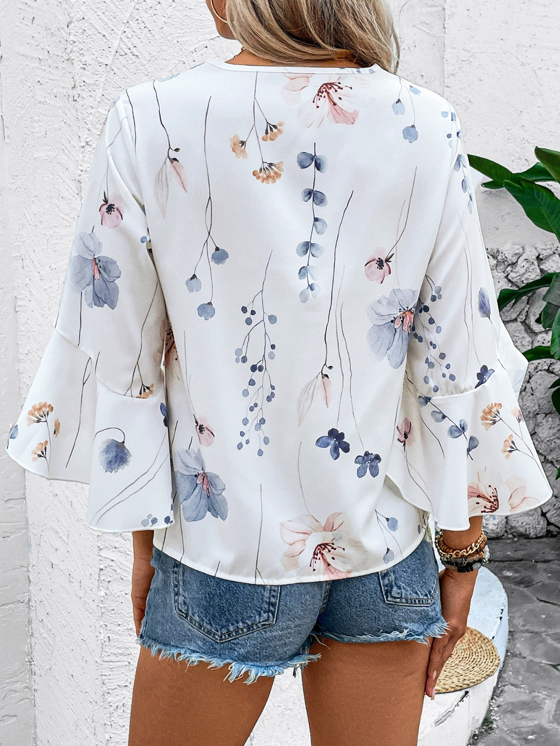 Ruffled Printed V-Neck Half Sleeve Blouse – product image 4