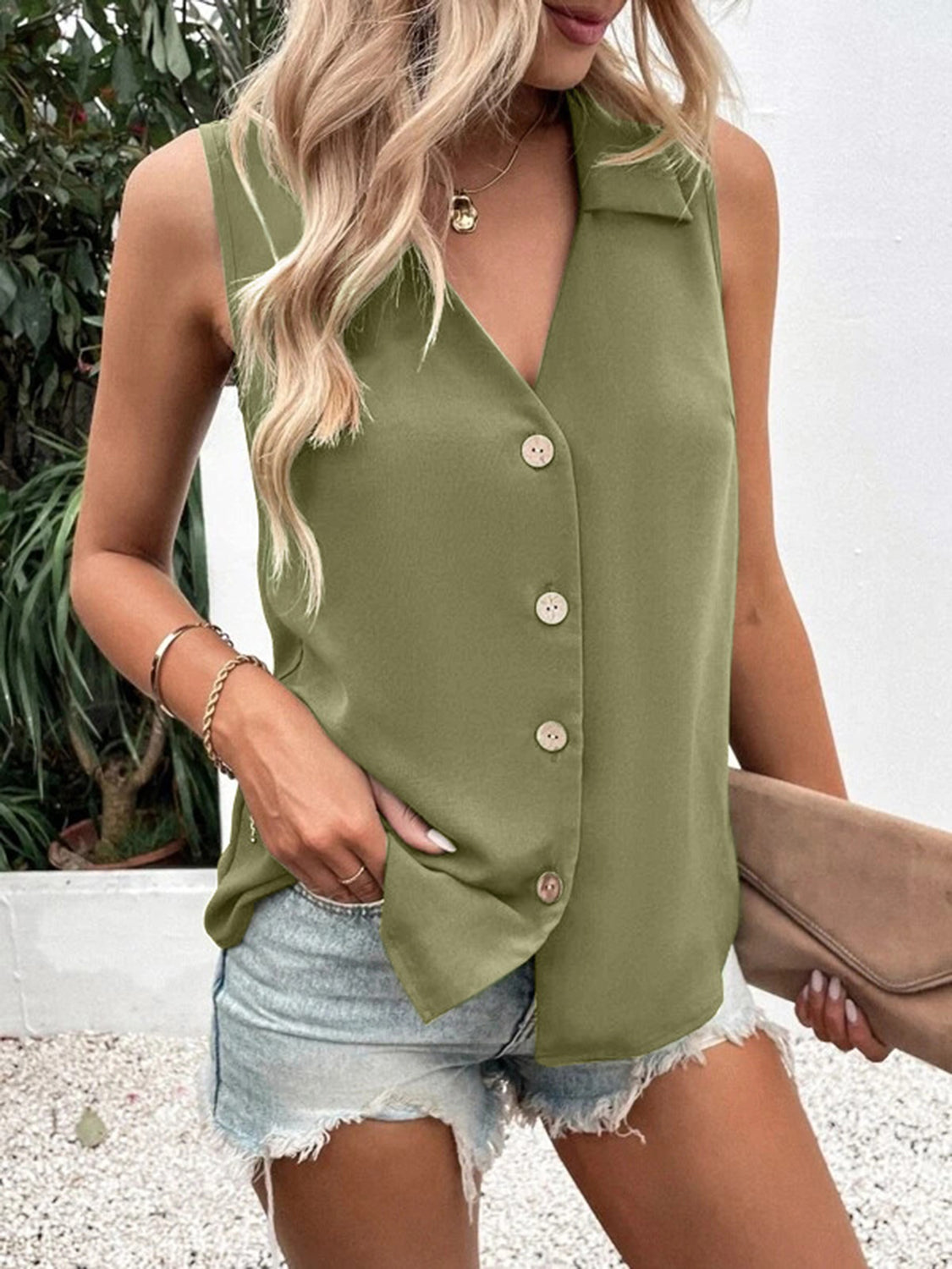 Full Size Johnny Collar Button Up Tank – product image 3