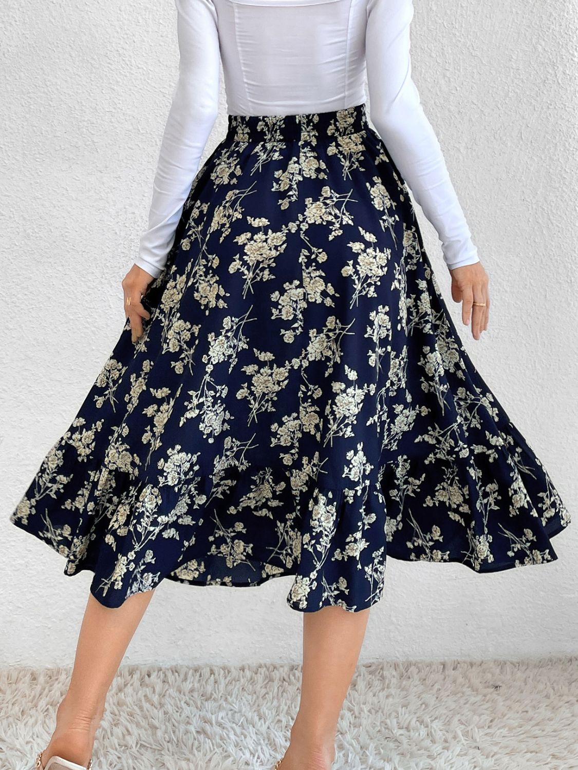 Printed Elastic Waist Midi Skirt – product image 20