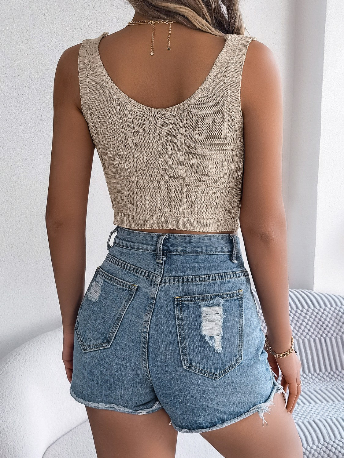 Twisted V-Neck Knit Vest – product image 3