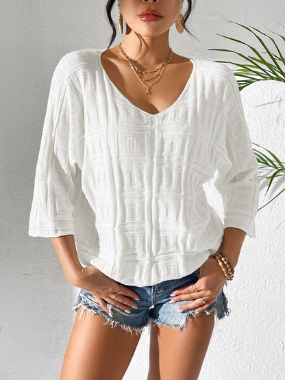 V-Neck Three-Quarter Sleeve Knit Top – product image 5