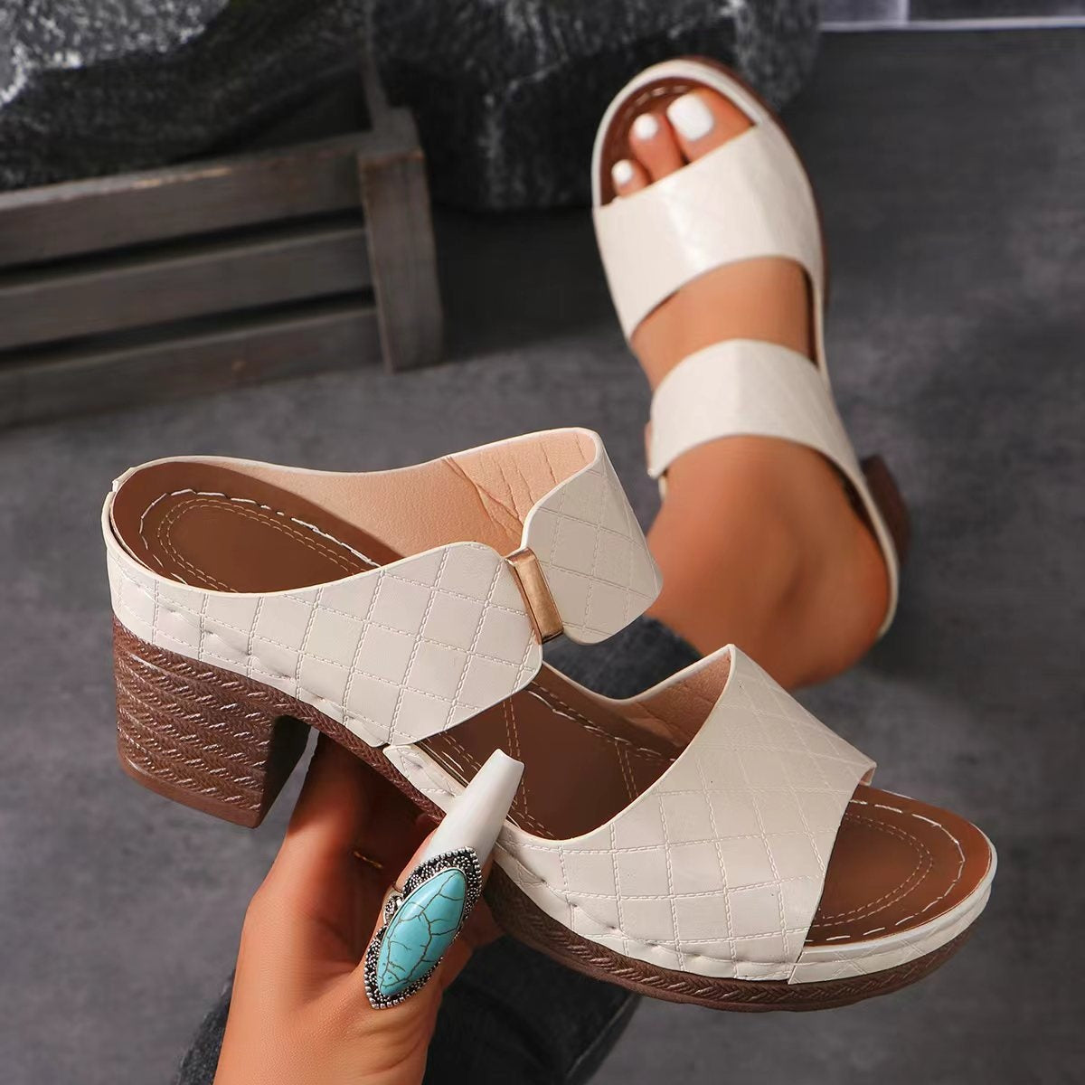 PU Leather Block Heel Sandals – product image 5