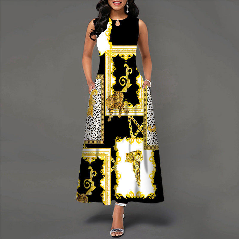 Black and White Floral Print Maxi Dress