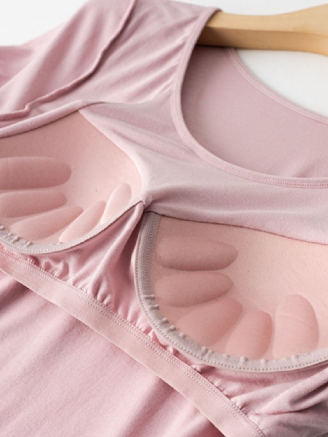 Round Neck Modal T-Shirt with Bra – product image 2