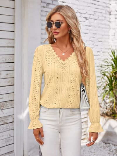 Applique V-Neck Flounce Sleeve T-Shirt – product image 10