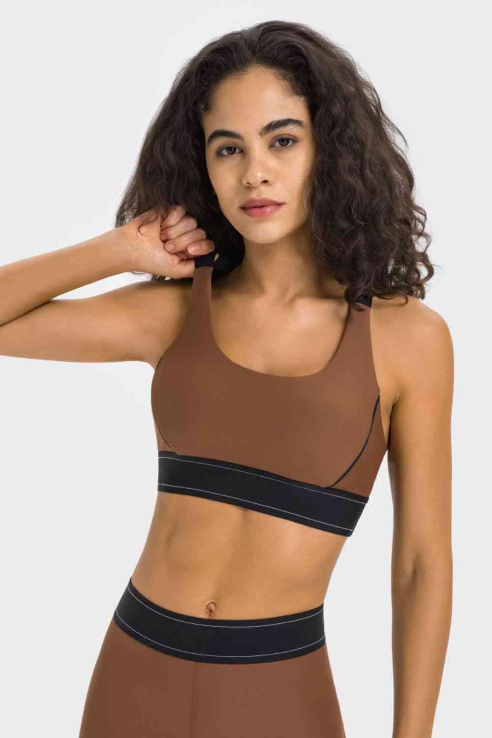 Contrast Sports Bra – product image 11