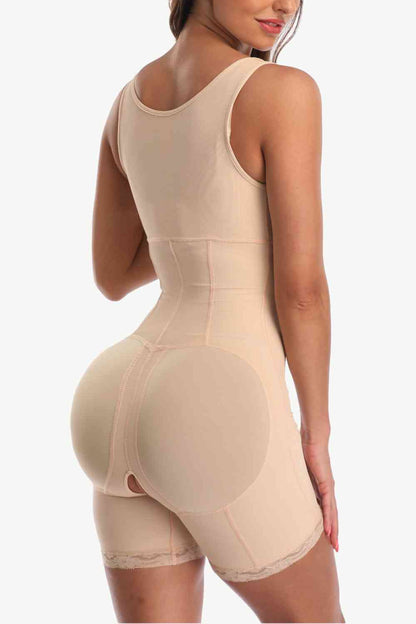 Full Size Zip-Up Lace Detail Shapewear – product image 10