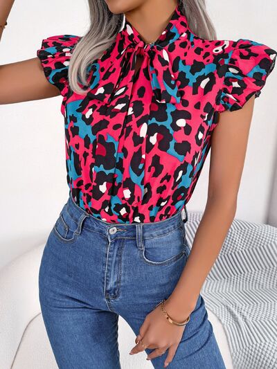 Leopard Tie Neck Cap Sleeve Blouse – product image 3