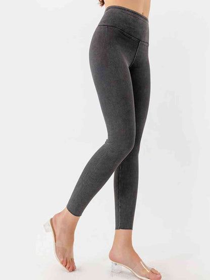 Wide Waistband Cropped Jeans – product image 5